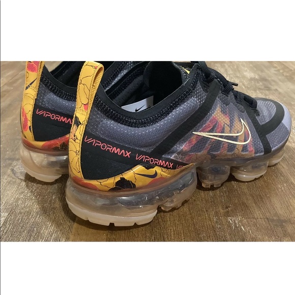 Nike Womens Size 8.5/Mens 7 Air Vapormax 2019 SE - Picture 6 of 12